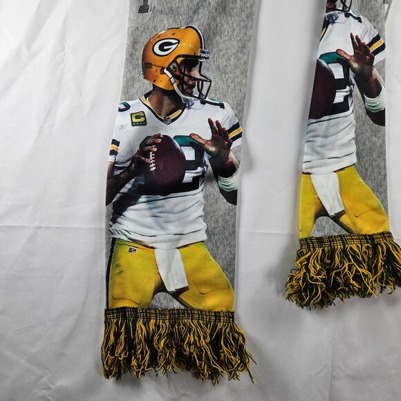 Aaron Rodgers "Green Bay Packers" Scarf - Picture 4 of 6